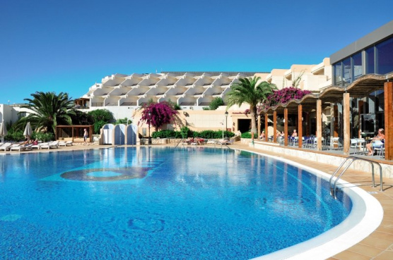 Swimmingpool des SBH Hotel Taro Beach (Fuerteventura)