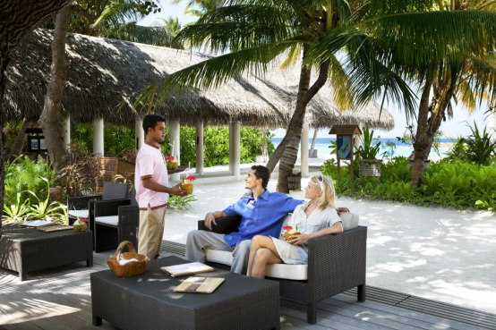 Malediven Urlaub auf Veligandu Island Resort & Spa 